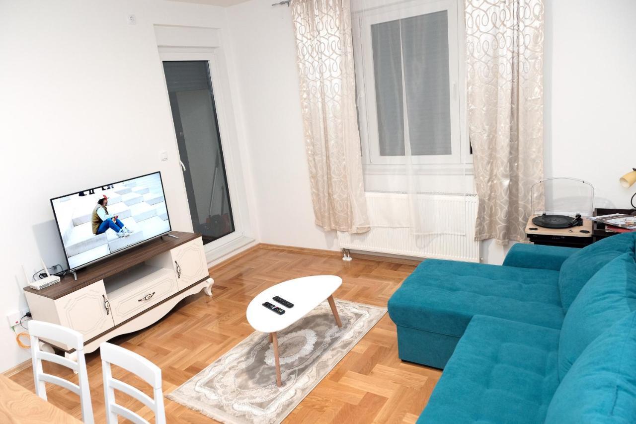 Apartman Venezia Баня-Лука Экстерьер фото